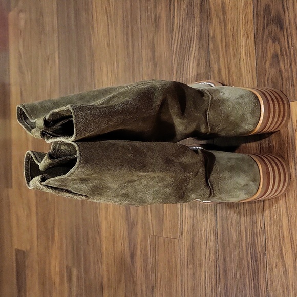 Frye Campus 12R Boots In Olive 8 NWT - Picture 14 of 15